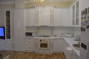 Глянец с фрезеровкой, патина Золото