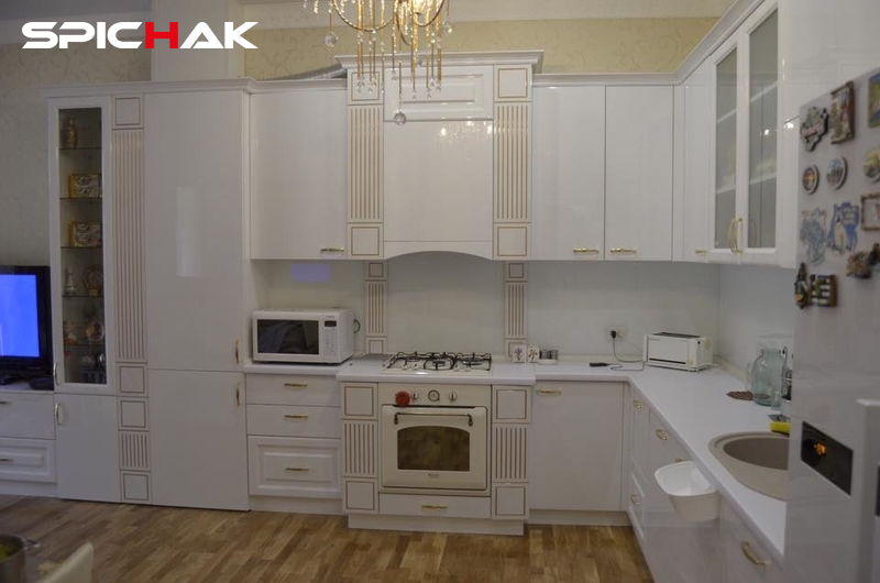 Глянец с фрезеровкой, патина Золото